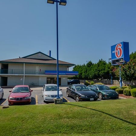 Motel 6 Huntsville - Madison Exterior foto